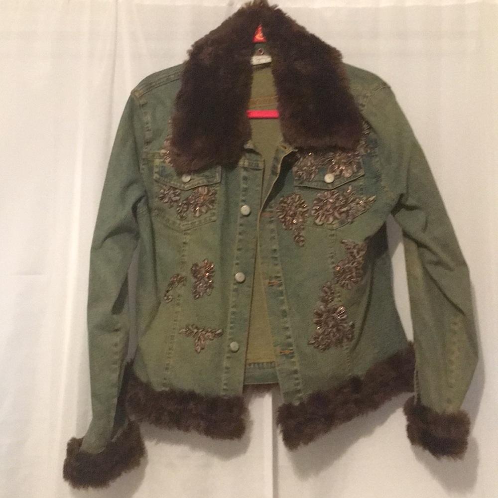Faux fur trimmed denim jean jacket
